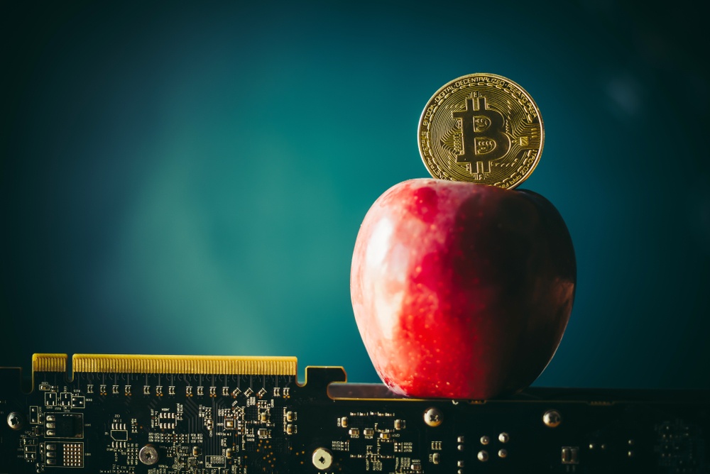 bitcoin an apple on computer chip 