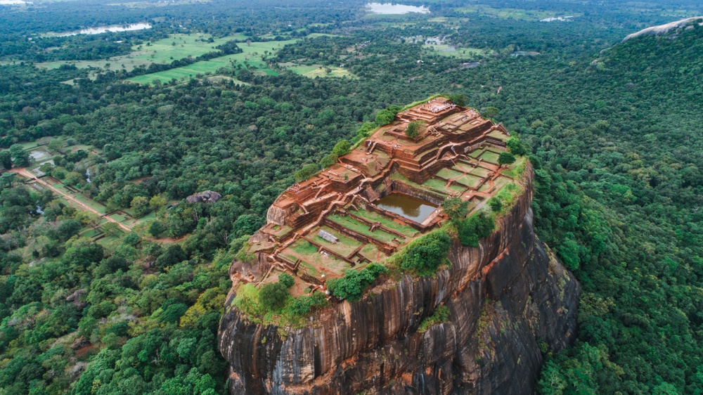 Sigiriya,lion's,rock,of,fortress,in,the,middle,of,the Sigiriya Lion 's Rock of Fortress in the middle of the forest in Sri Lanka island, an unlikely bitcoin citadel