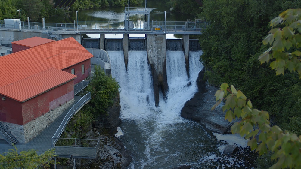 hydroelectric dam power plant electricity turbine generator in Sherbrooke Quebec 