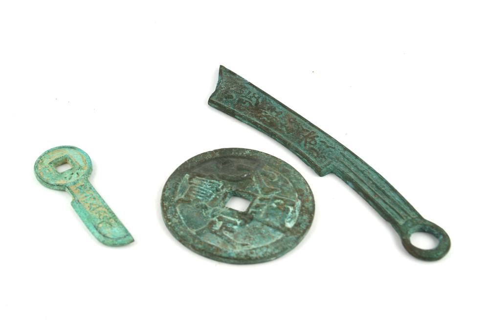 ancient chinese money miniature weapons and tools 